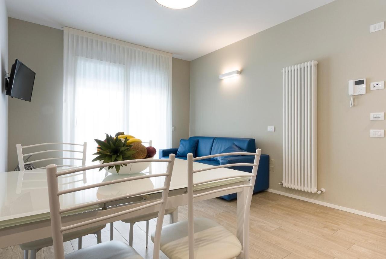 Residence Armony Misano Adriatico Buitenkant foto