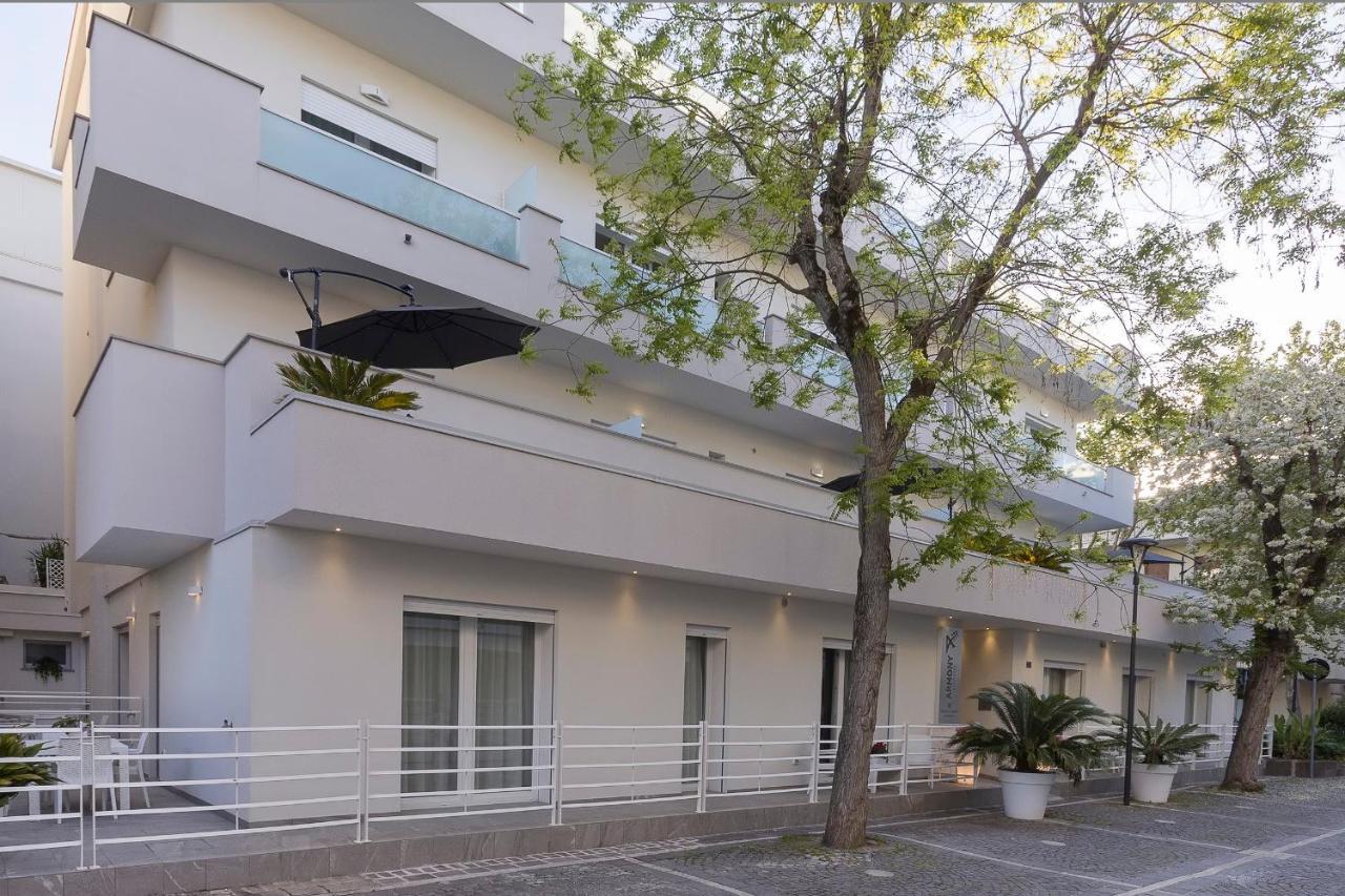Residence Armony Misano Adriatico Buitenkant foto