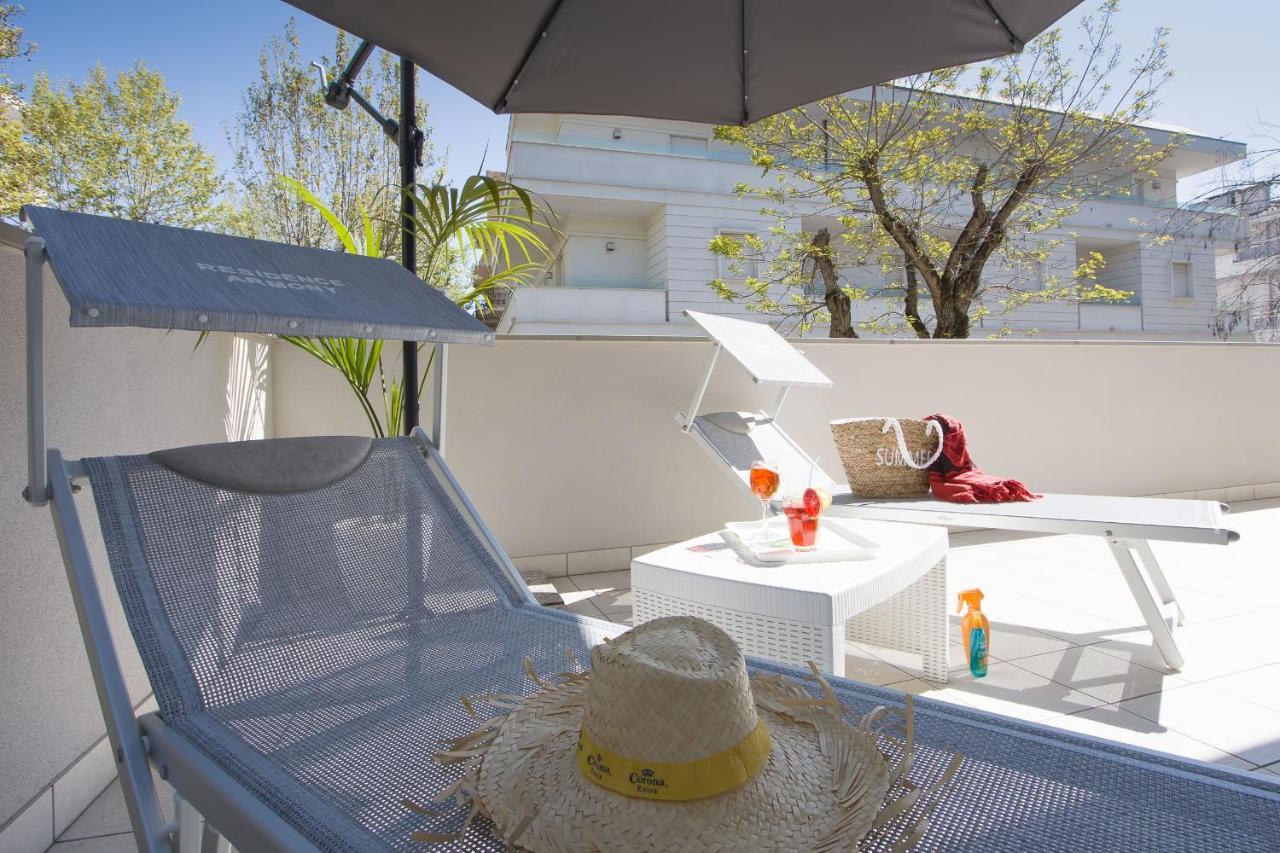 Residence Armony Misano Adriatico Buitenkant foto