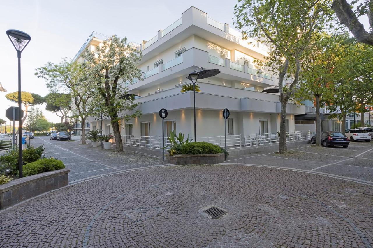 Residence Armony Misano Adriatico Buitenkant foto