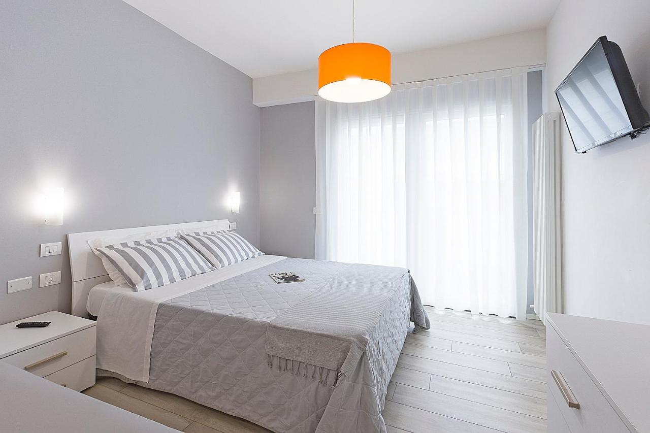 Residence Armony Misano Adriatico Buitenkant foto